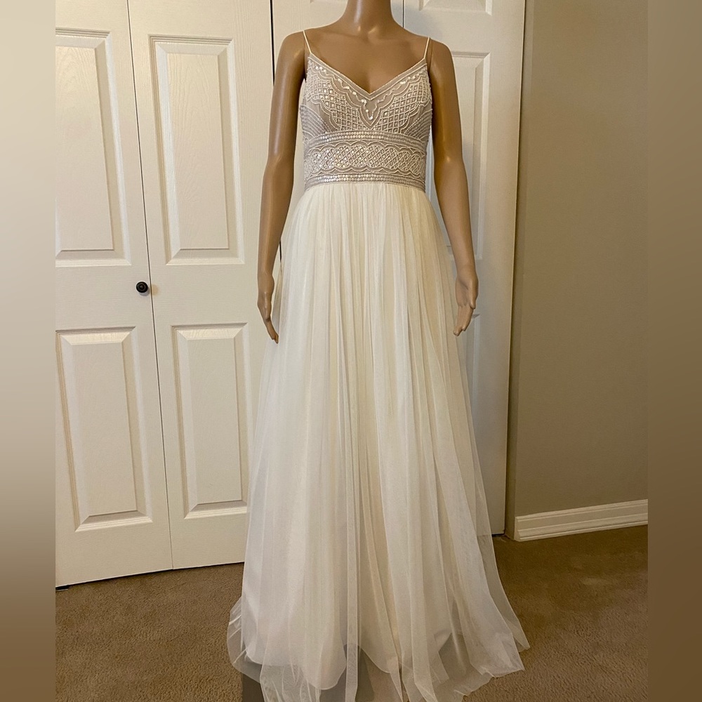 NWT Adrianna Papell Beaded Gown 8